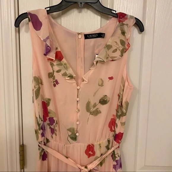 Lauren Ralph Lauren Floral Crinkled Georgette Dress in Pink/Sage/Multi - Picture 6 of 12